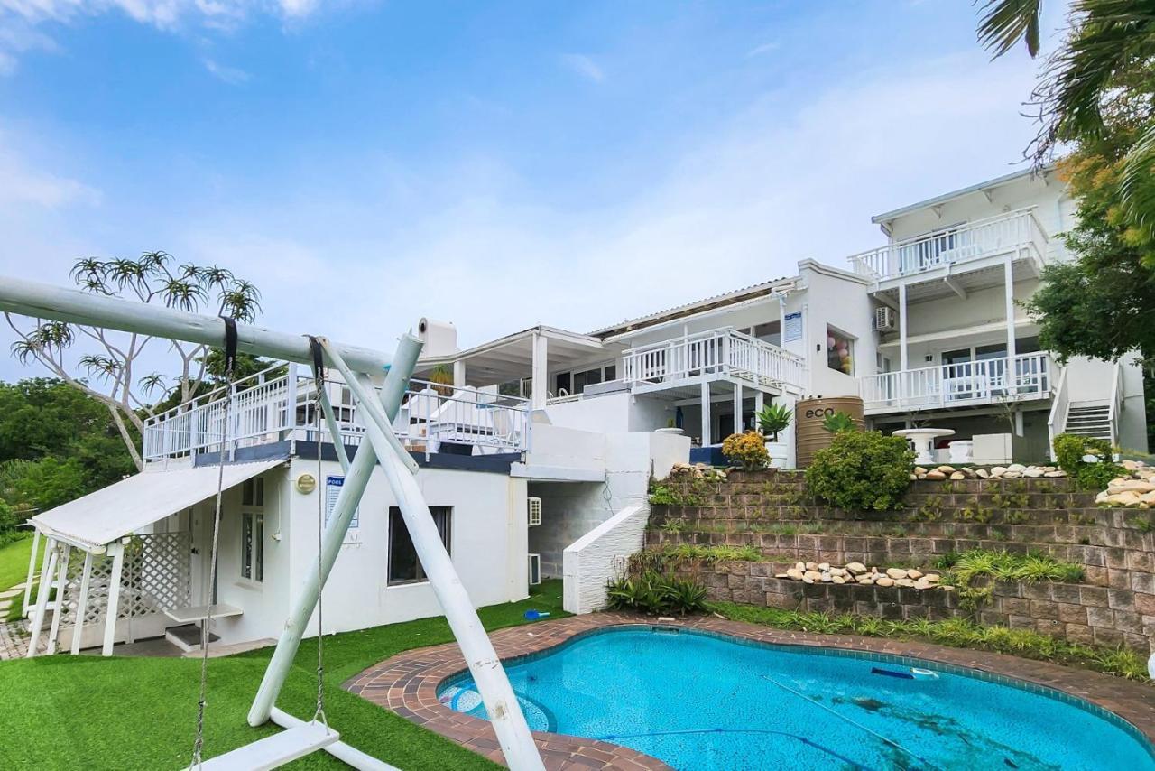 Blue'S Guest House - East London Bonza Bay Экстерьер фото